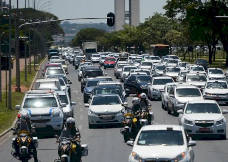Crédito para carros de aplicativo tem teto elevado para R$ 200 mil
