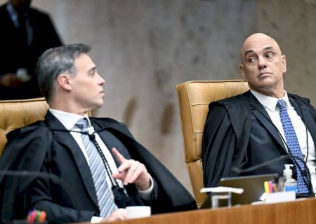 Fachin nega julgar Mendonça junto com Moraes e agenda nova sessão