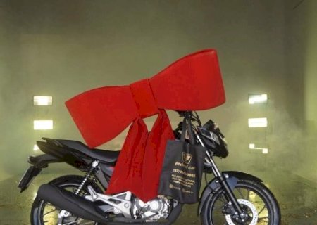 Presa em golpe de falso financiamento recebeu R$ 200 para retirar moto