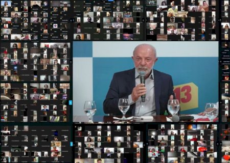 Lula faz 'live' com apoiadores no Alvorada; em 2022, TSE proibiu Bolsonaro de promover própria campanha no palácio