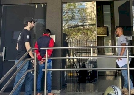 Homem é preso suspeito de abusar e gravar criança de 5 anos em MS
