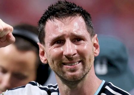 Messi encerra ciclo de 21 anos na seleção argentina