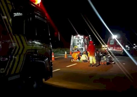 Mulher morre ao ser atropelada enquanto caminhava pela BR-158