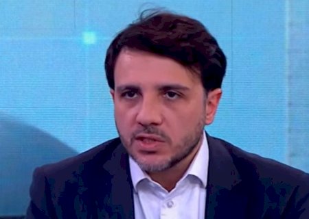 Renan Santos diz que próximo presidente da República 'deverá ir para o enfrentamento contra STF'