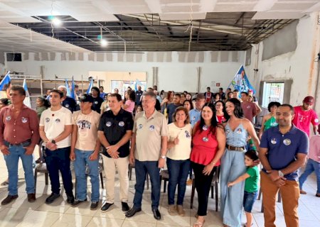 Roberto e Dione Hashioka participam de encontro em Batayporã com moradores e lideranças