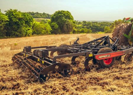 Escarificador ou descompactador? Entenda a diferença no manejo