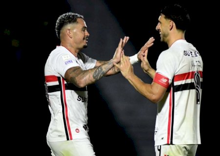 Luciano e Calleri: São Paulo volta a ter dupla de ataque titular depois de quase um mês