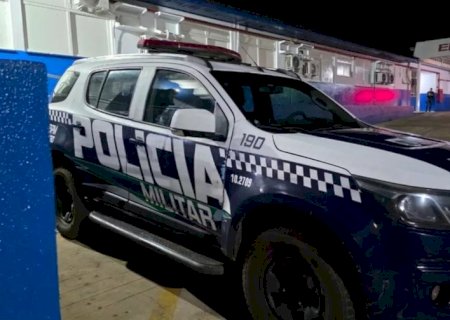 Homem é preso ao ser encontrado em casa com menina de 13 anos que matou aula
