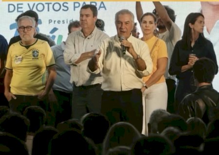 Reinaldo diz que ele, Tereza e Contar vão premiar com emendas os municípios onde Flávio tiver mais votos