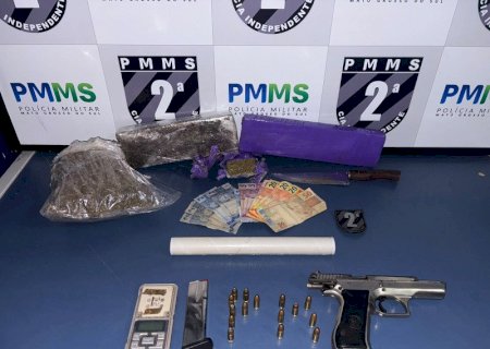 Polícia apreende em MS pistola 9mm de fabricação israelense e drogas após denúncia