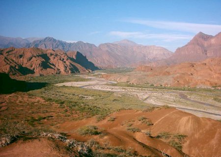 Argentina oferece moradia de graça para quem quiser trabalhar 25 horas na semana em cidade turística