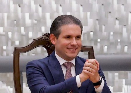 Centrão decide enfrentar PL de Flávio Bolsonaro por comando da Câmara