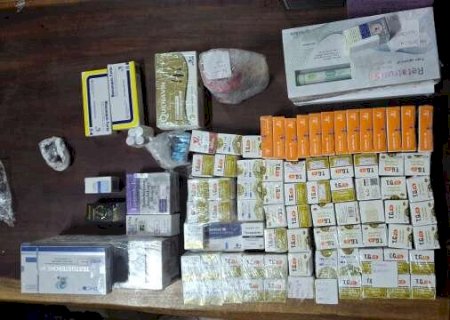 Fuga em zigue-zague termina com 14 iPhones e carga de medicamentos apreendidos
