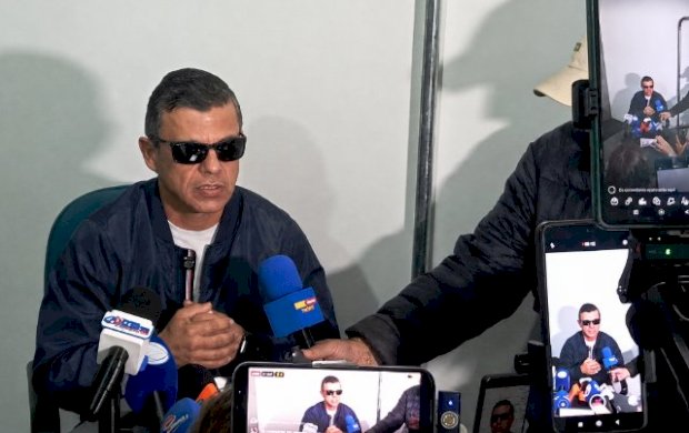“Dor imensurável”, diz pai de jovem morto por engano em loja de veículos