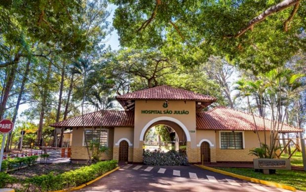 Após tratar câncer, mulher relata demissão de hospital: 'Retornei vitoriosa e me mandaram embora'