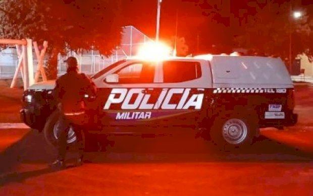 Homem é preso por matar suposto amante da mulher em oficina mecânica
